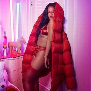 Savage X Fenty thigh high stockings